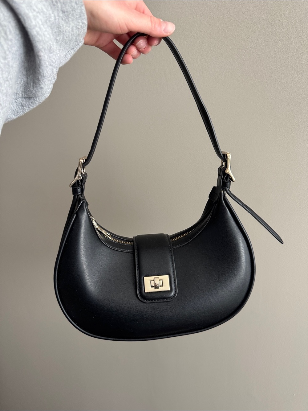 Steve Madden Classic Black Shoulder Bag with Gold Hardware